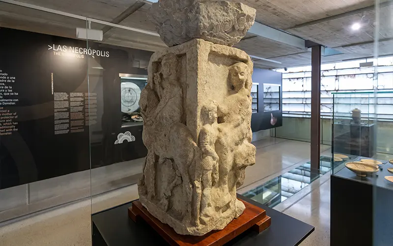 Cipo funerario de los jinetes