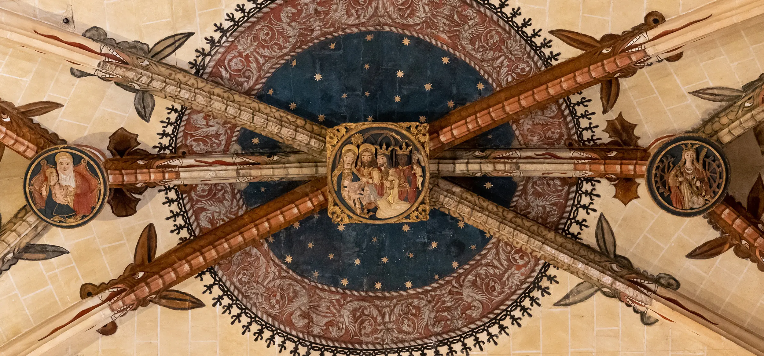 Cúpula dragones Iglesia Mayor de Santiago Cúpula dragones Iglesia Mayor de Santiago