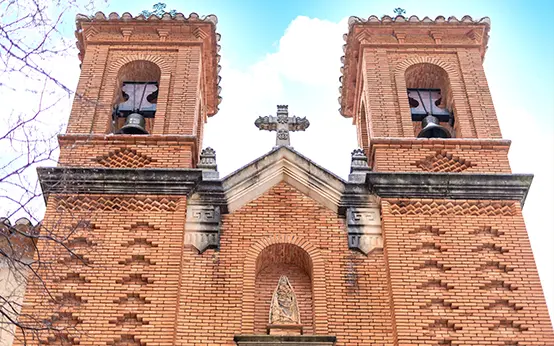 Fachada de Santa Ana del Monte Fachada de Santa Ana del Monte